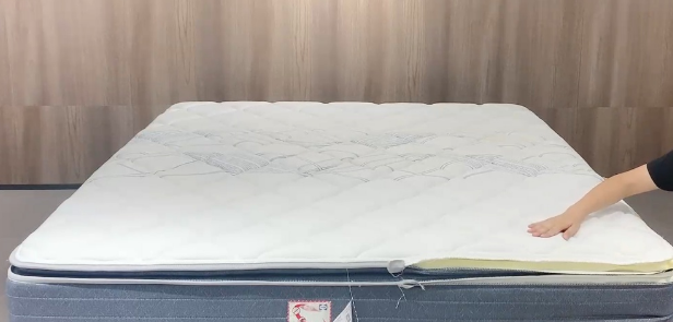 该如何挑选一款质量放心、水蜜桃在线看片免费人成视频的酒店床垫呢?